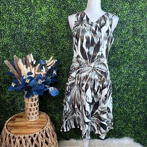 White House Black Market A line palm tree print Midi Sundress euc